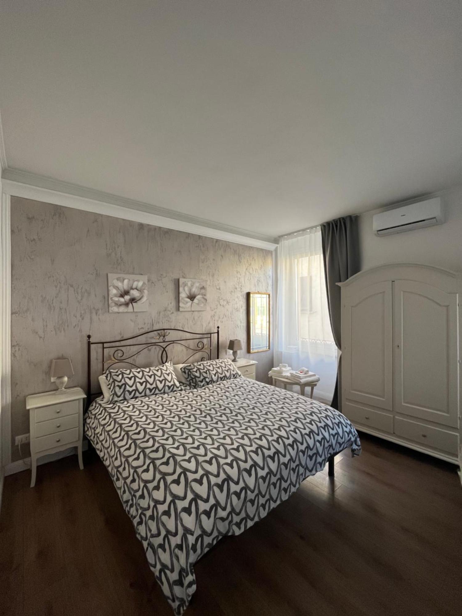 Affittacamere Perla Del Prione La Spezia Phòng bức ảnh
